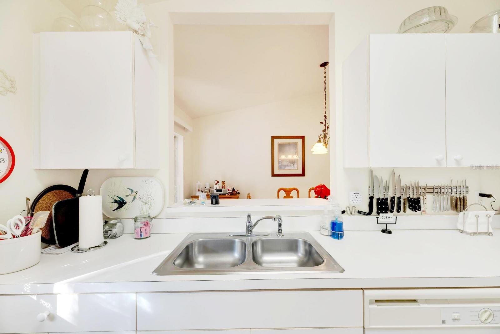 KITCHEN DOORS...