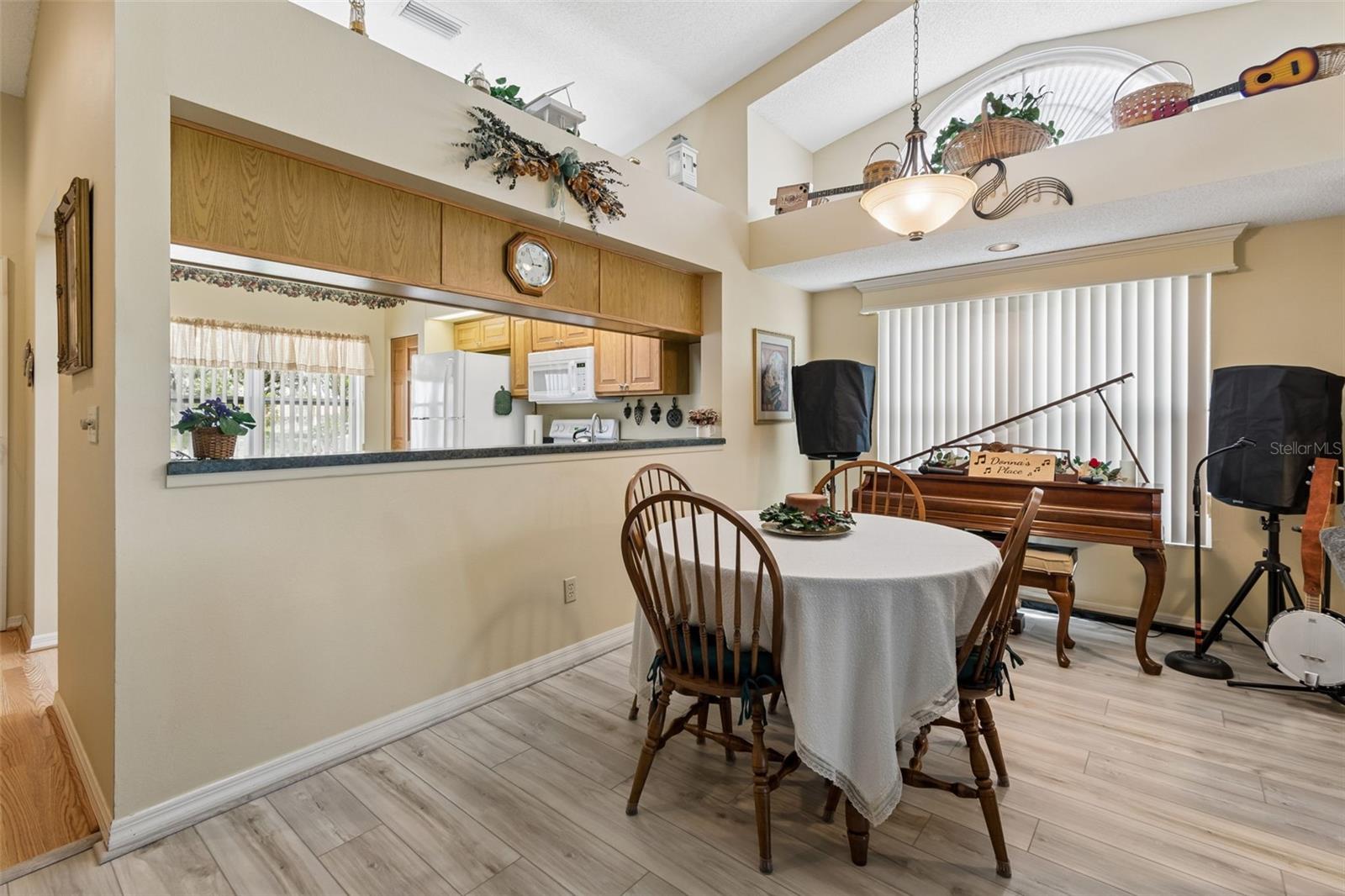 Dining room with extended area