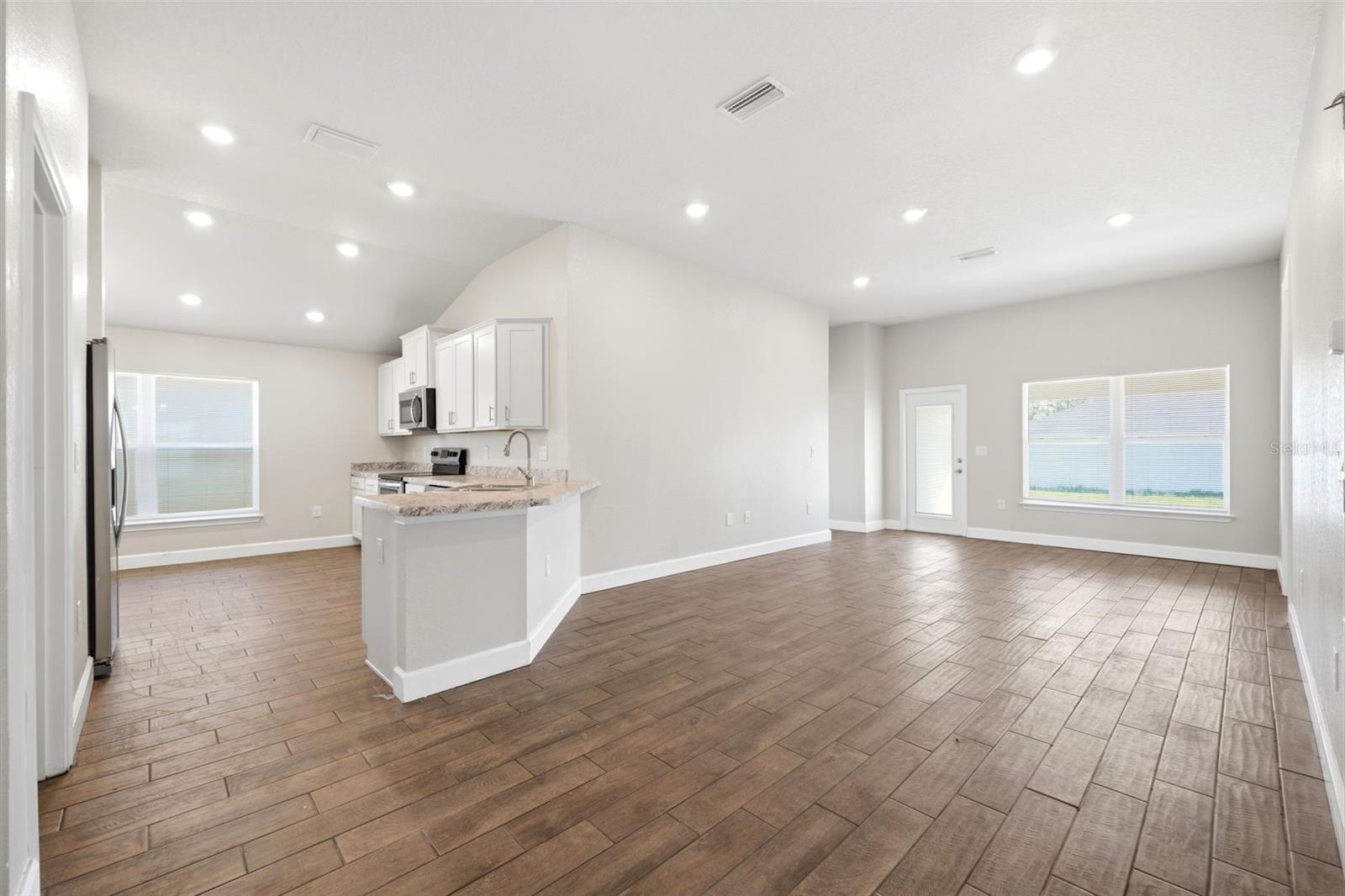 Kitchen/Living