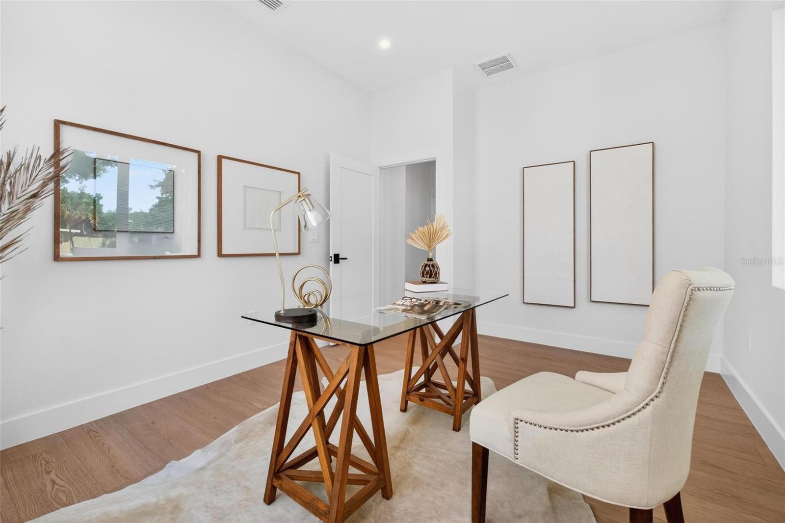 Bedroom 1/Office Space