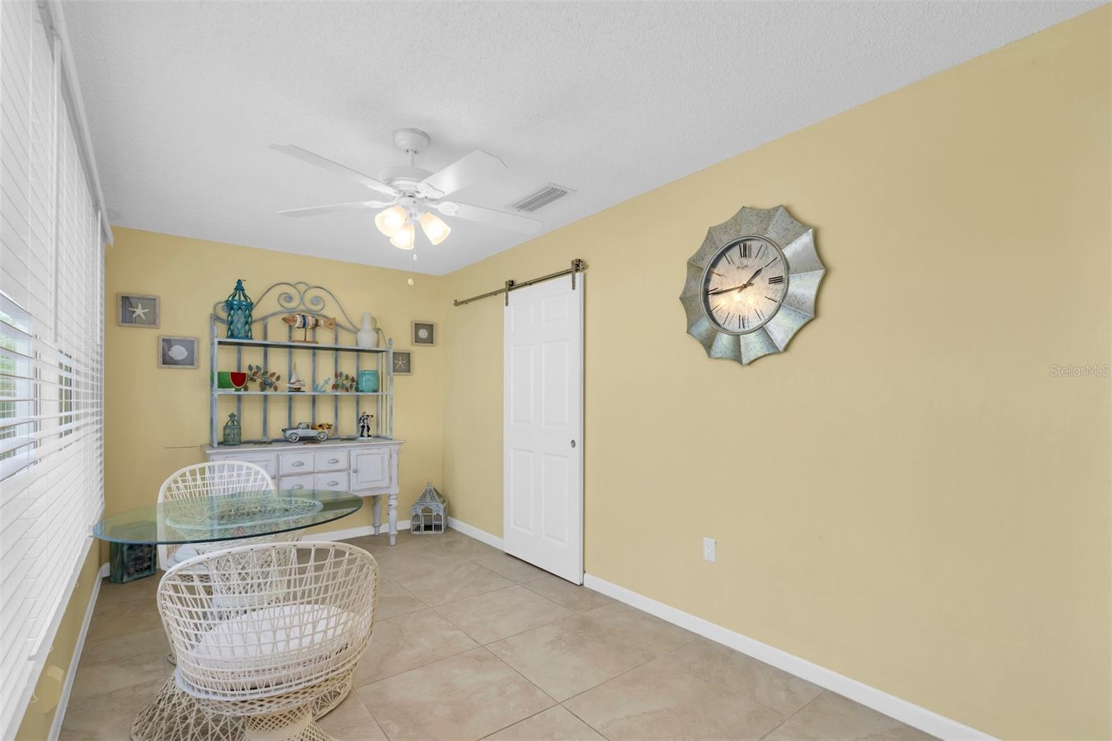 FLORIDA ROOM OFF PRIMARY BEDROOM