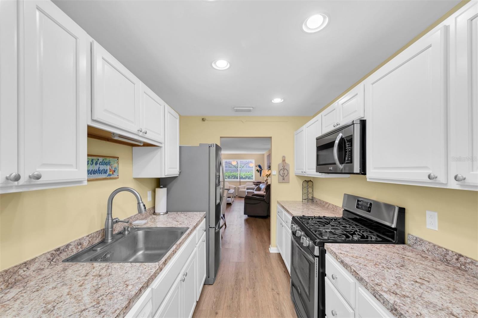 NEWER CABINETS/COUNTERTOPS