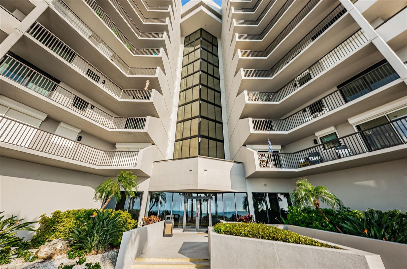1660 Gulf Blvd from the Beach side