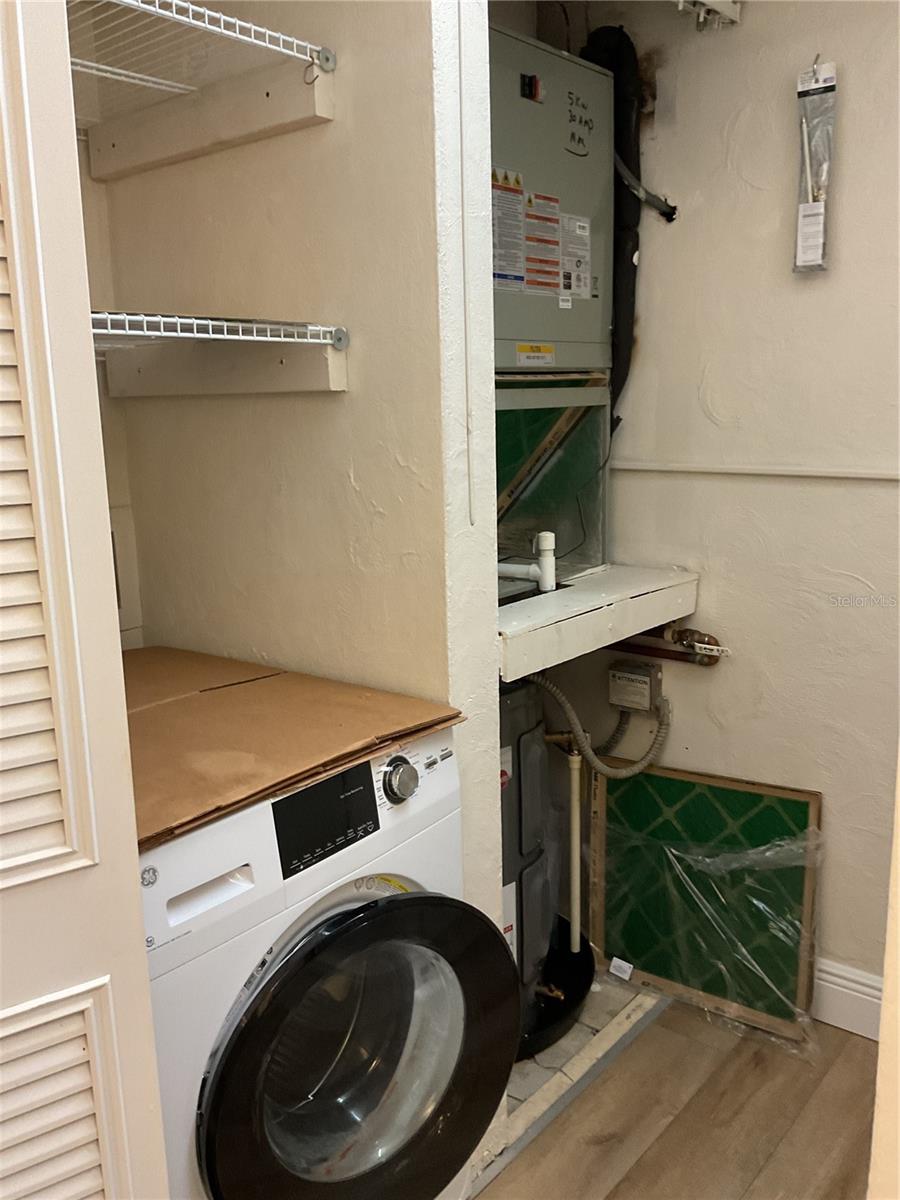 laundry/utility