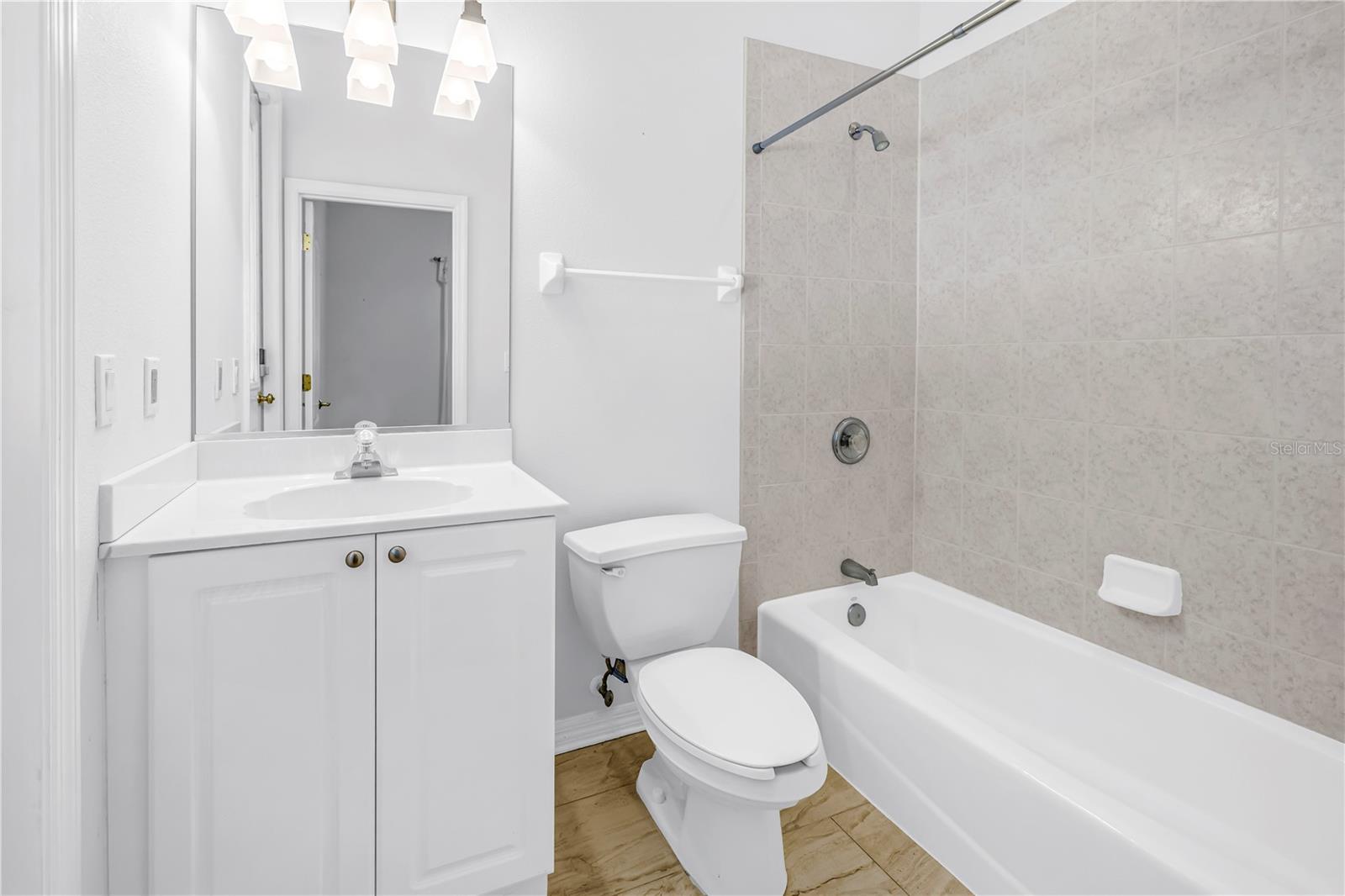 En Suite Bathroom 3