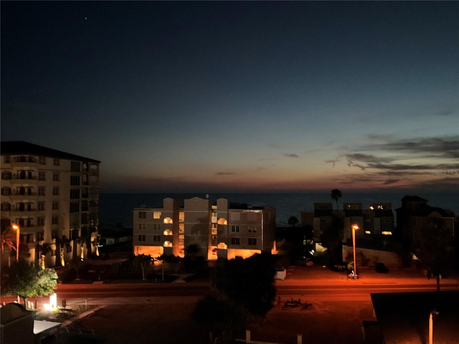 SUNSET —TWILIGHT -