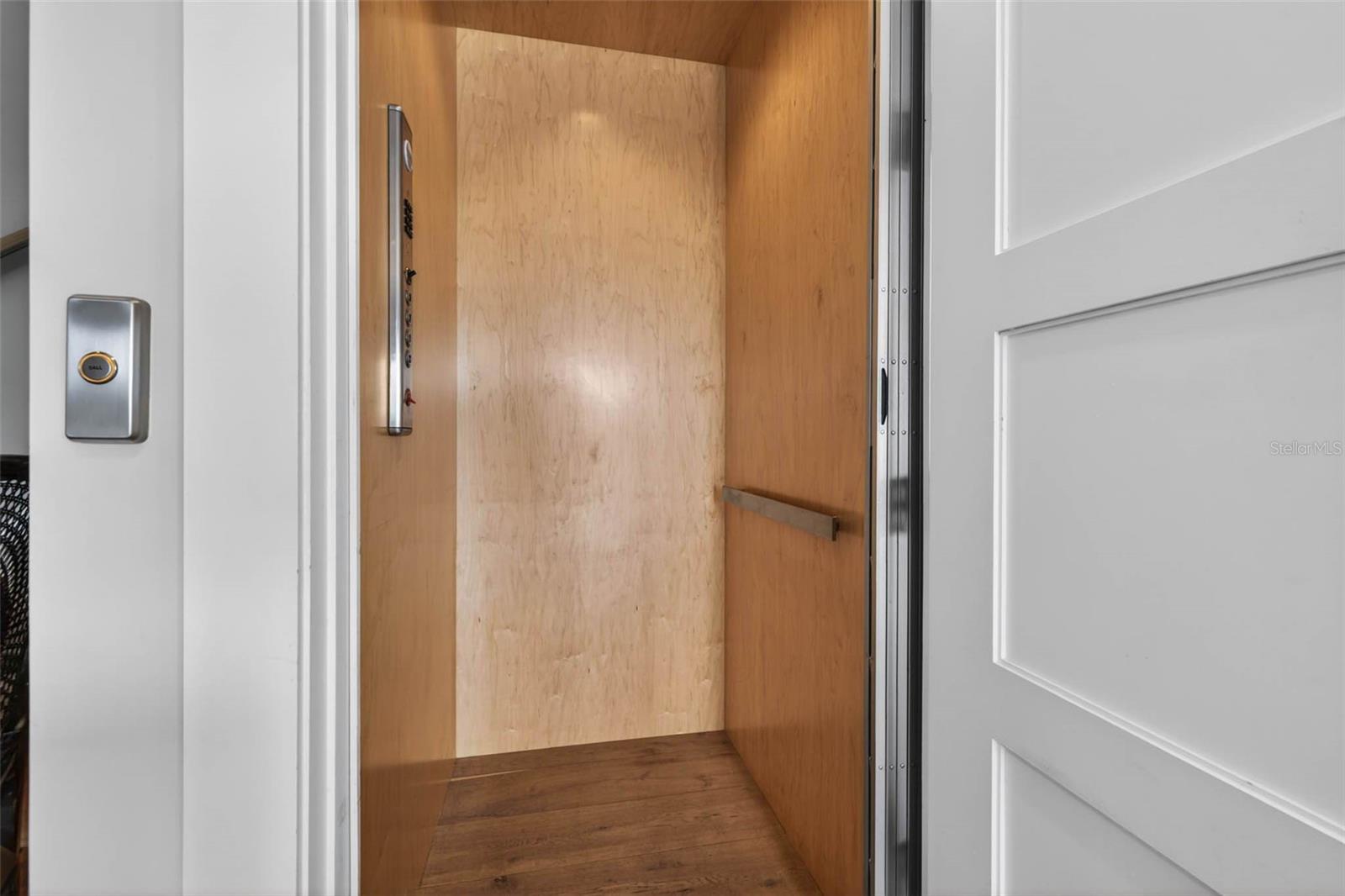 Private Elevator