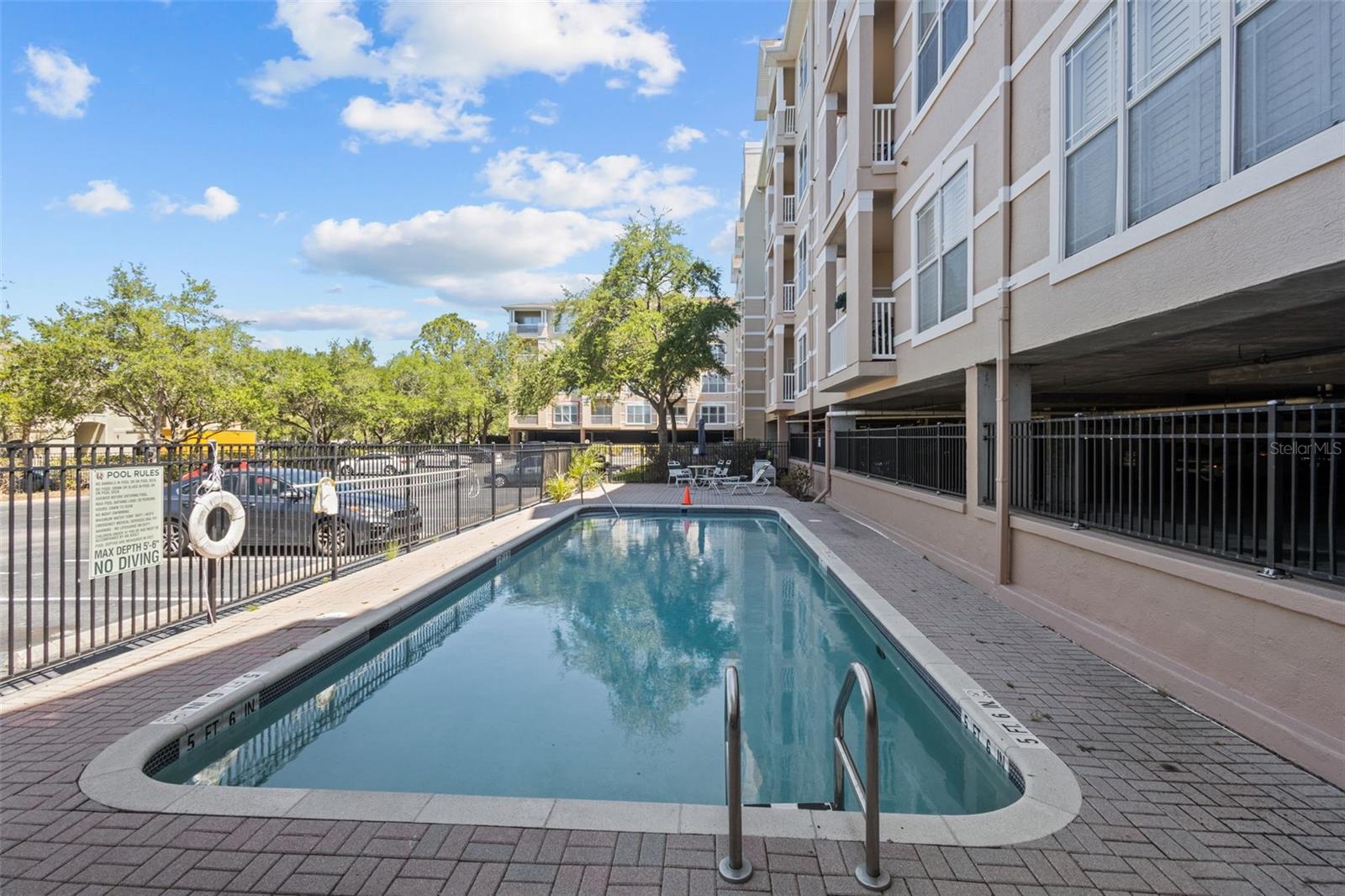 TB8506255