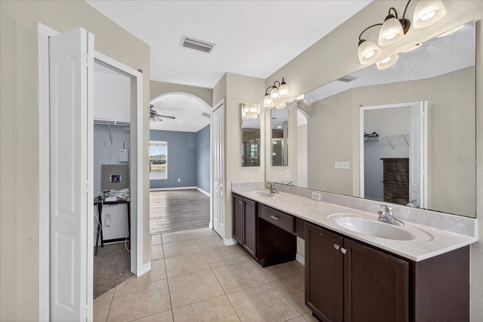 2 Walk in Closets in Primary en-suite