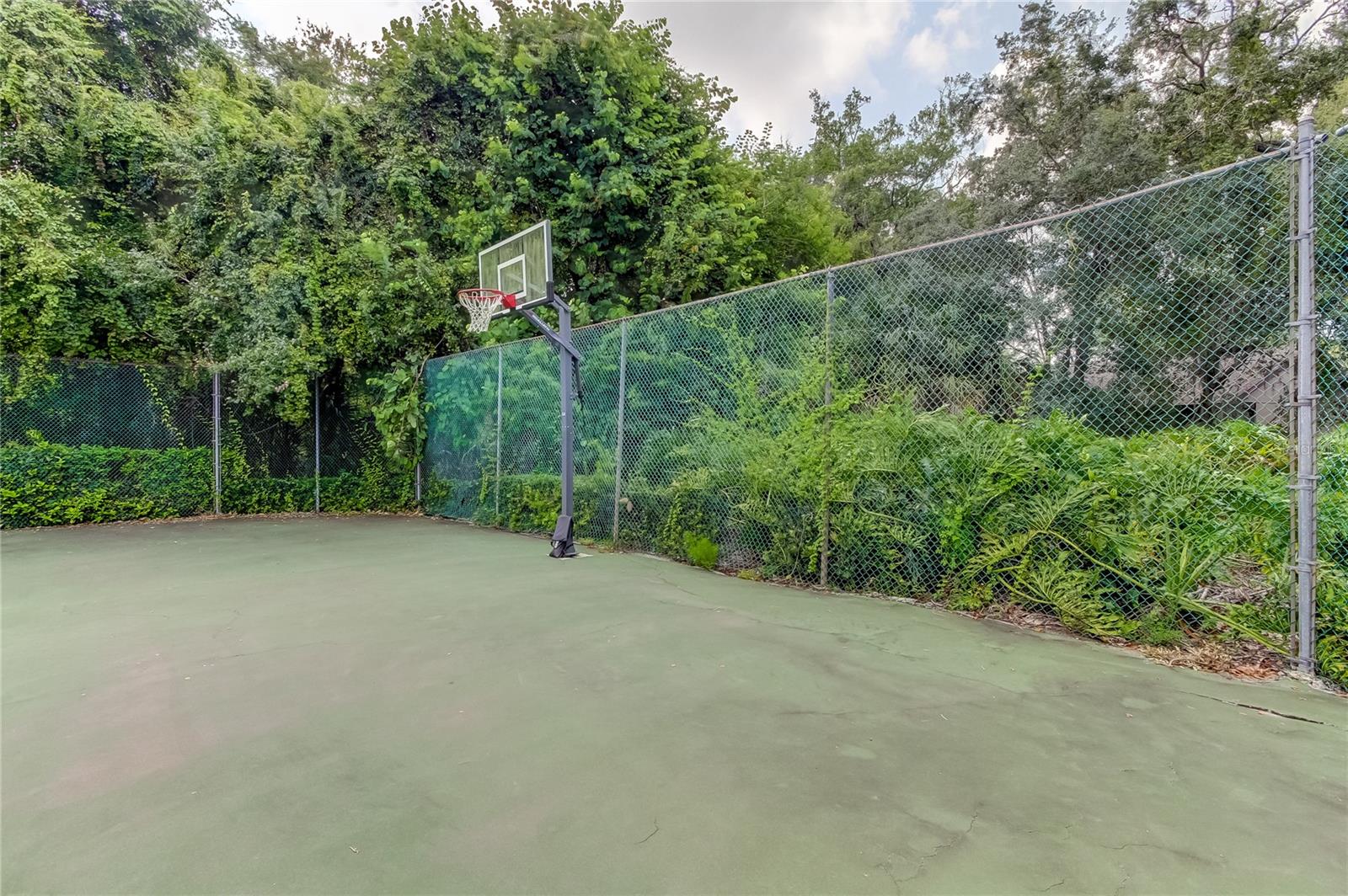 Tennis Courts