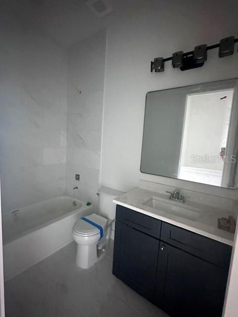 Hall Bath- replacing fixture