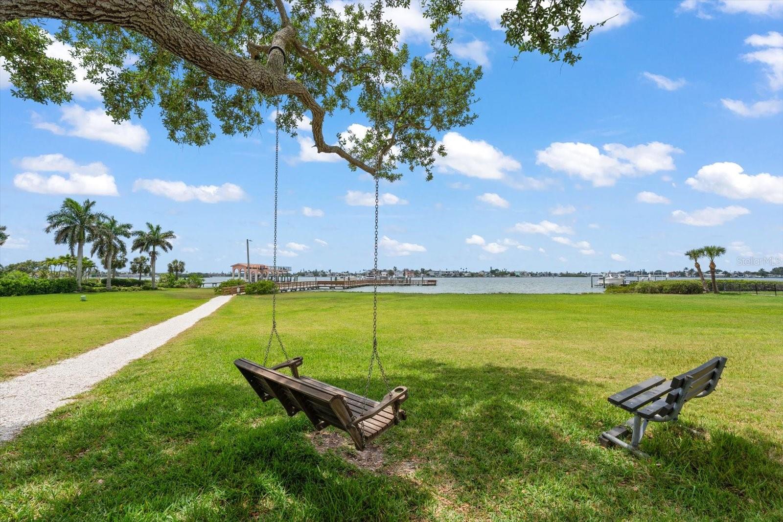 Abundant grounds create an ambiance that is peaceful and appreciated.