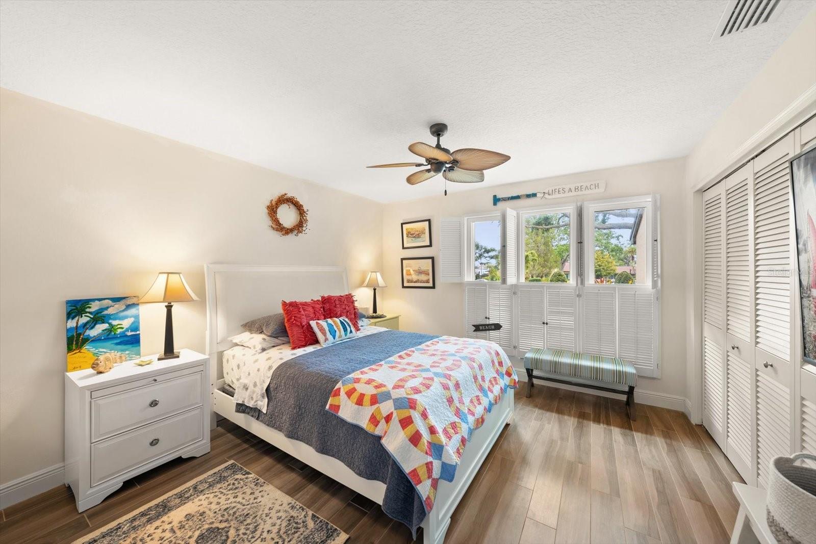 Guest bedroom