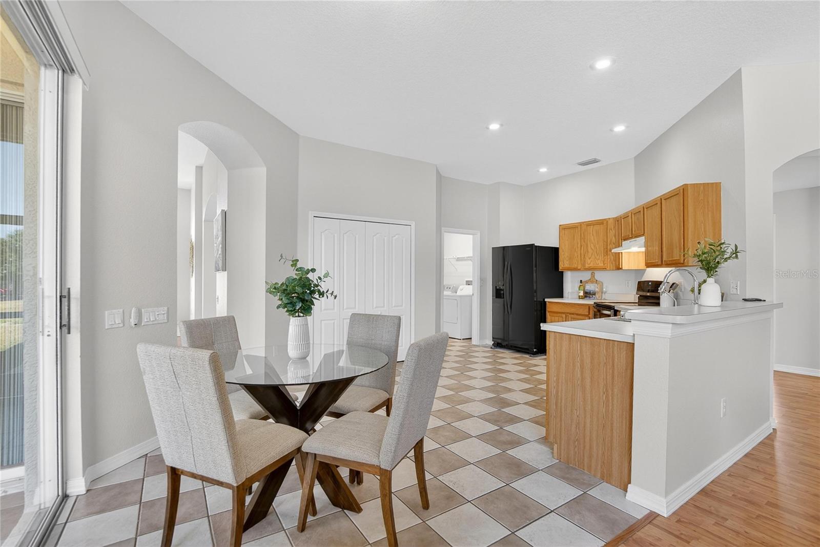 Breakfast nook