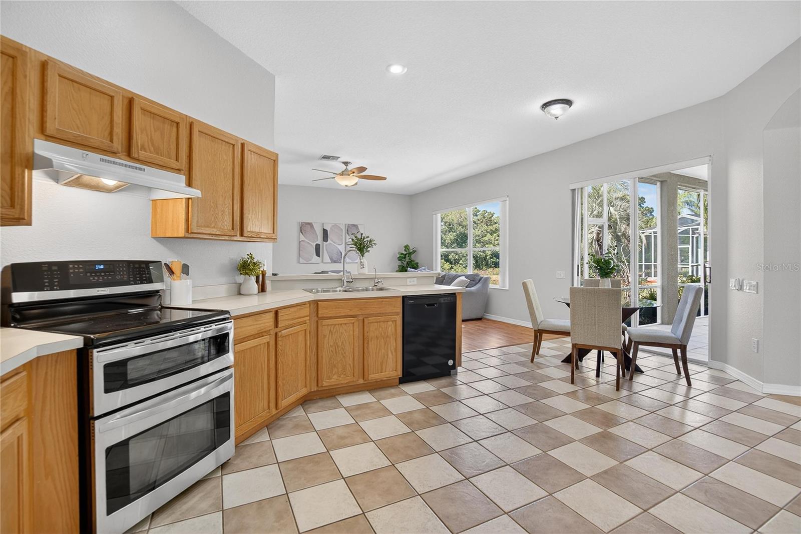 The kitchen has a breakfast bar and nook