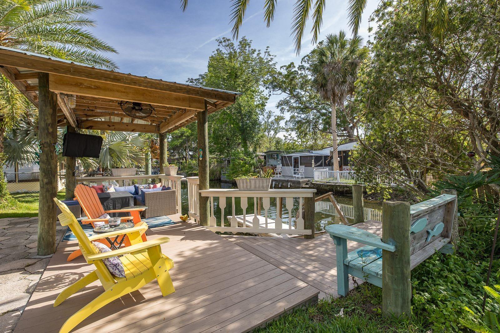 W7885572
