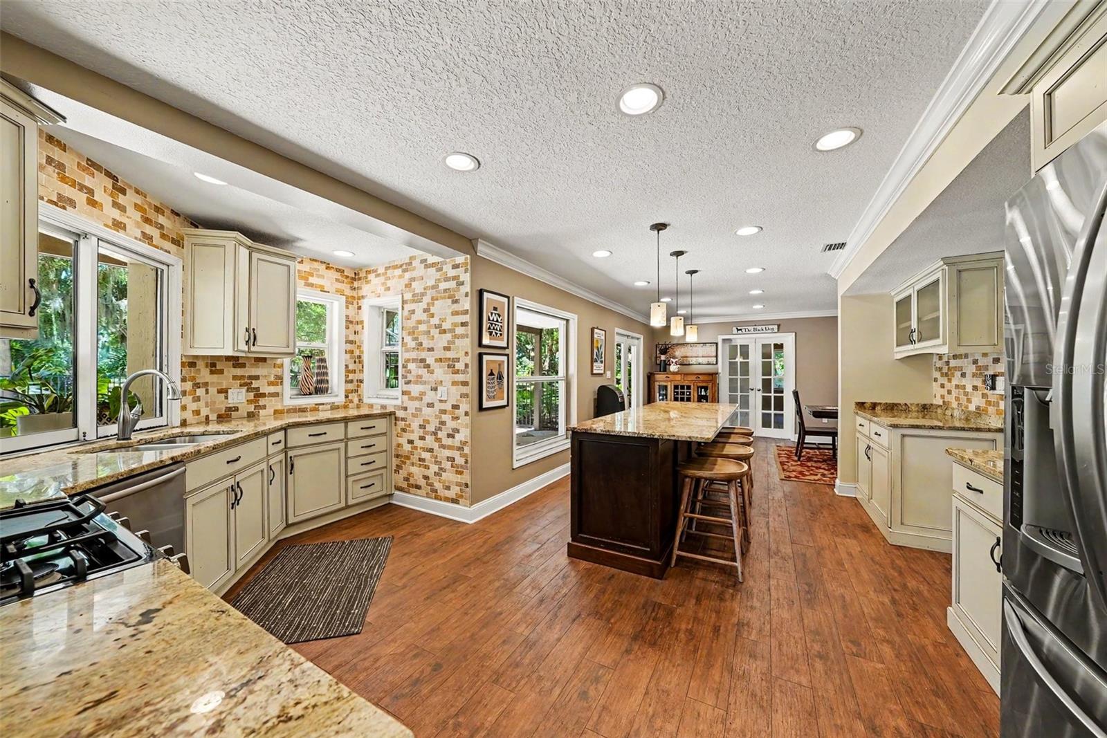 Unbelievable kitchen!