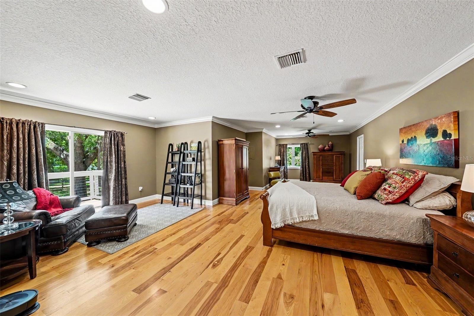 Oversized and tranquil Owners Retreat