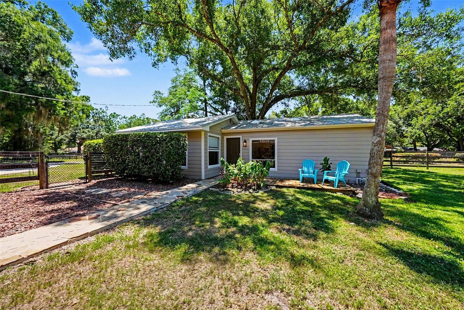 Perfectly appointed guest cottage!
