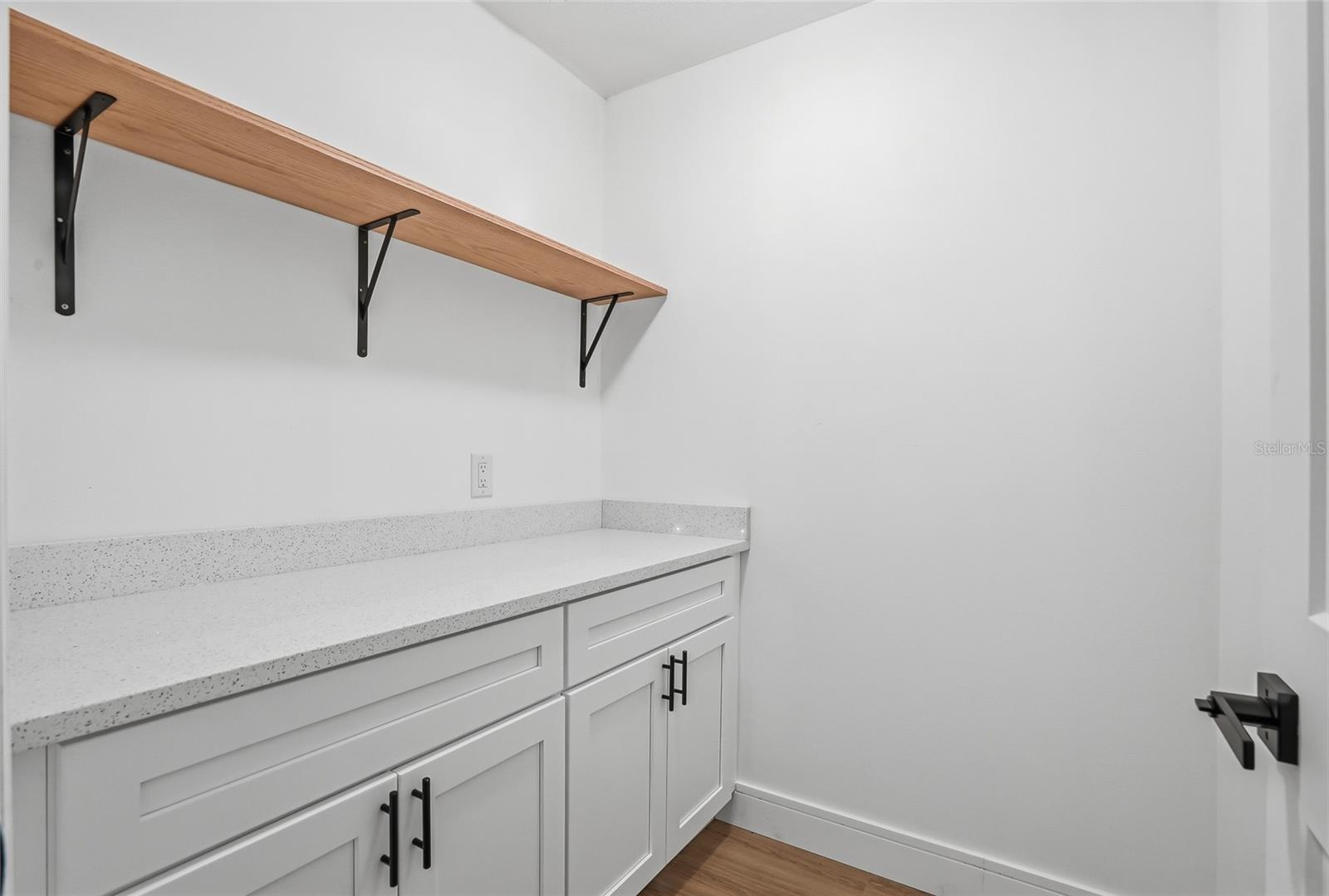 Additional storage room