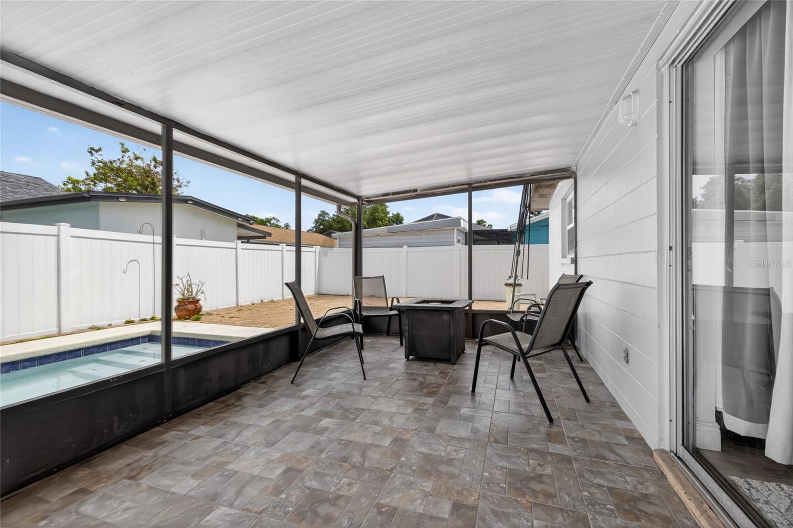 Screened Porch
