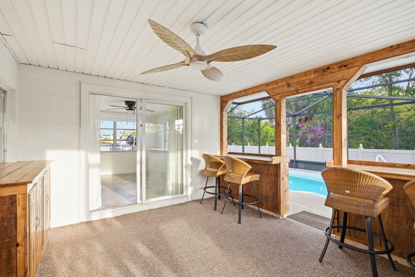 Back Porch/ Lanai