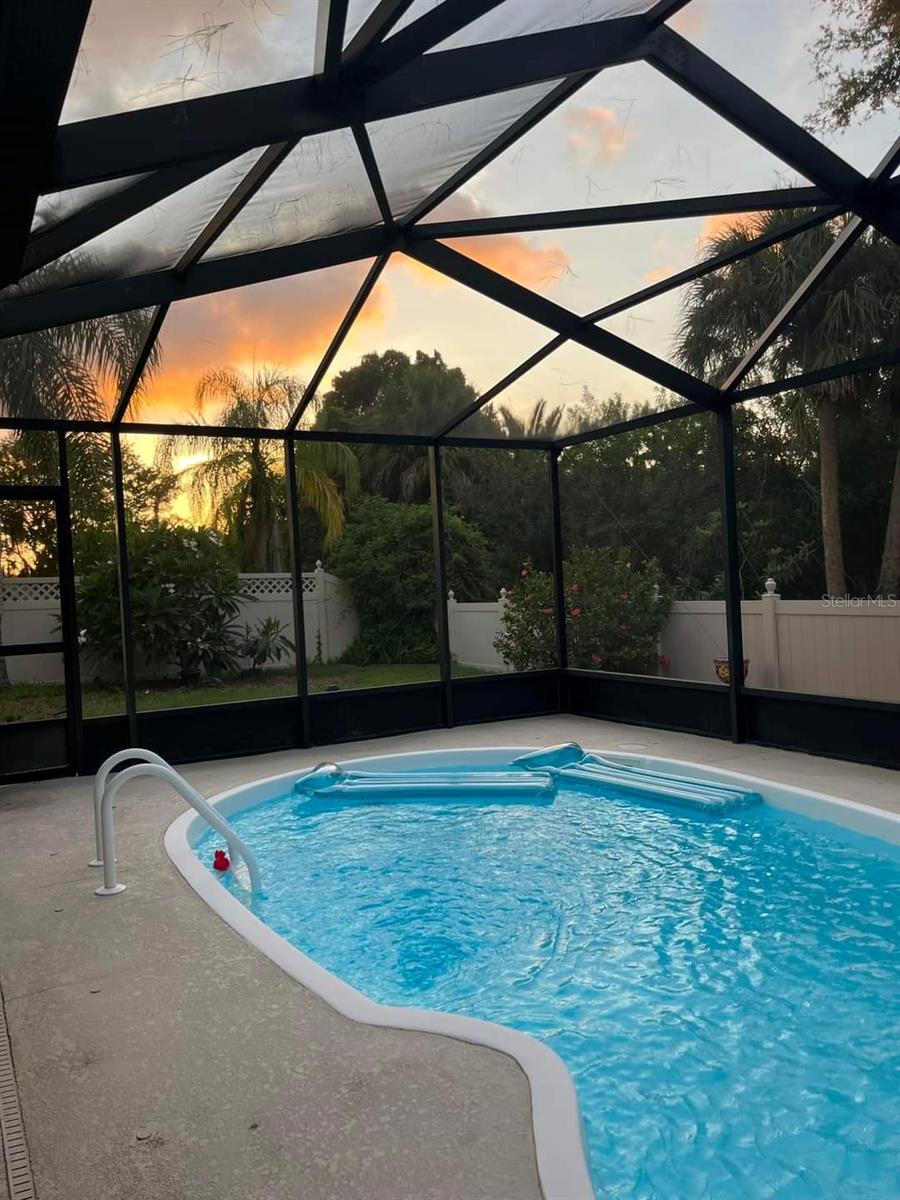 Pool at Sunset True Picture