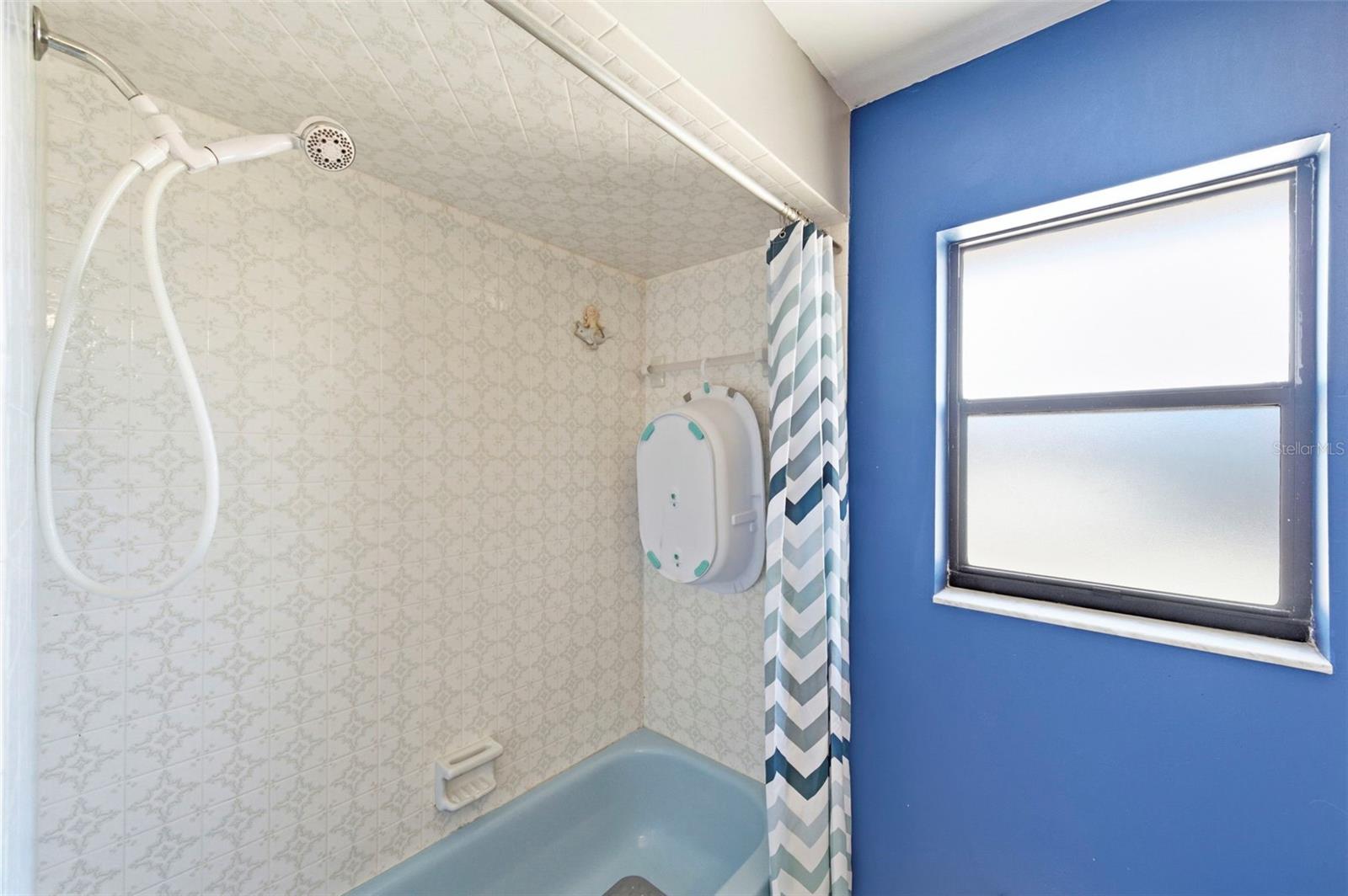 2nd Bathroom