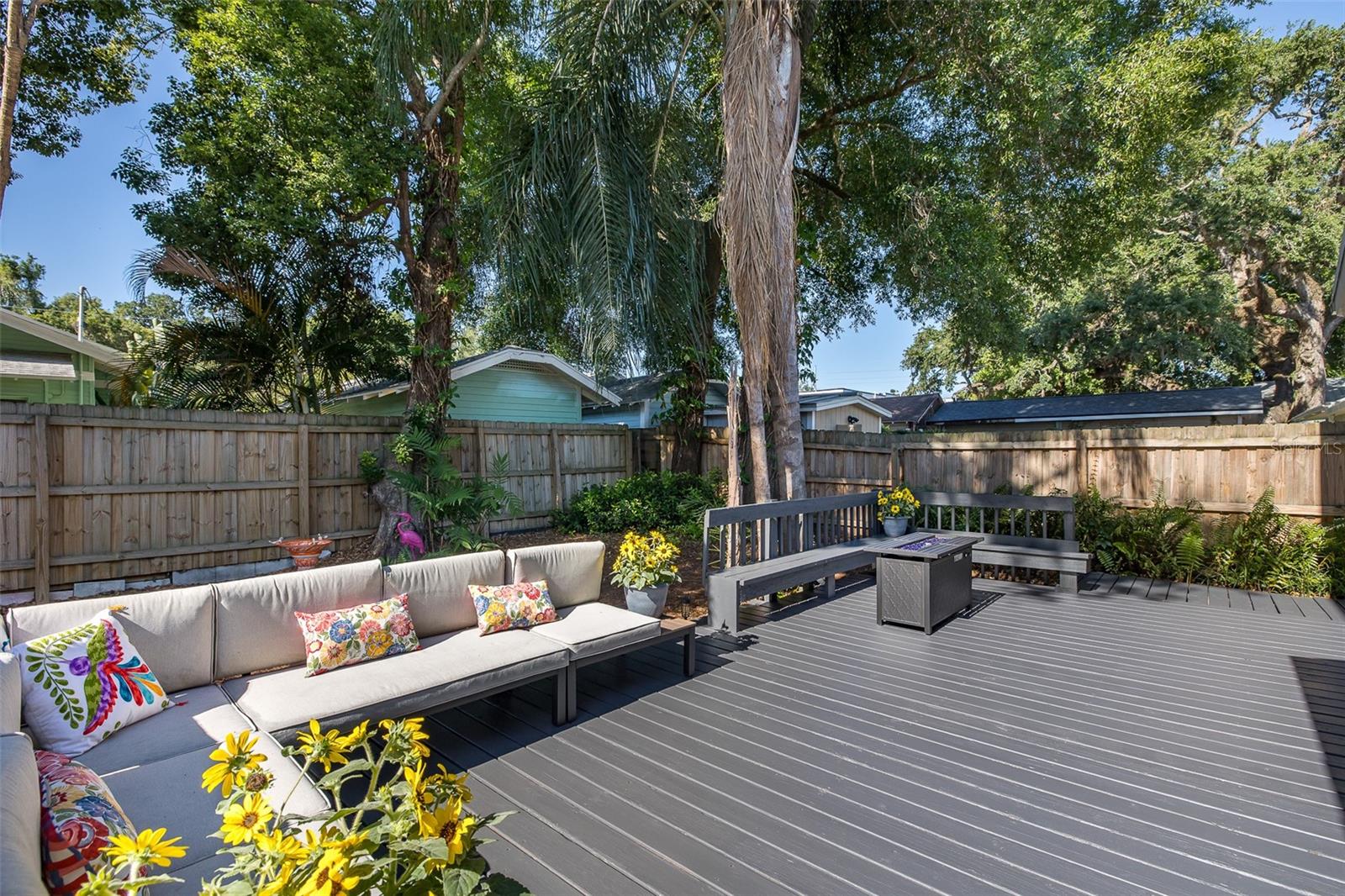 BACKYARD DECK