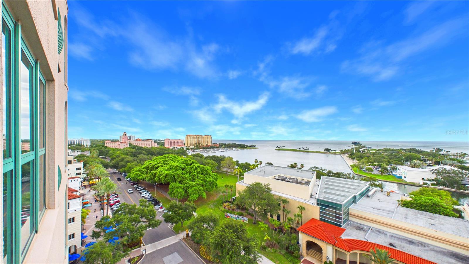 Front balcony views towards the Vinoy
