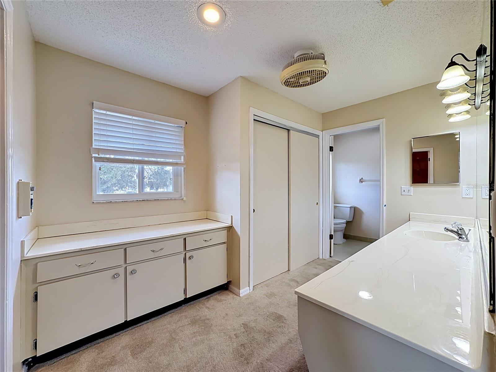 Primary En Suite