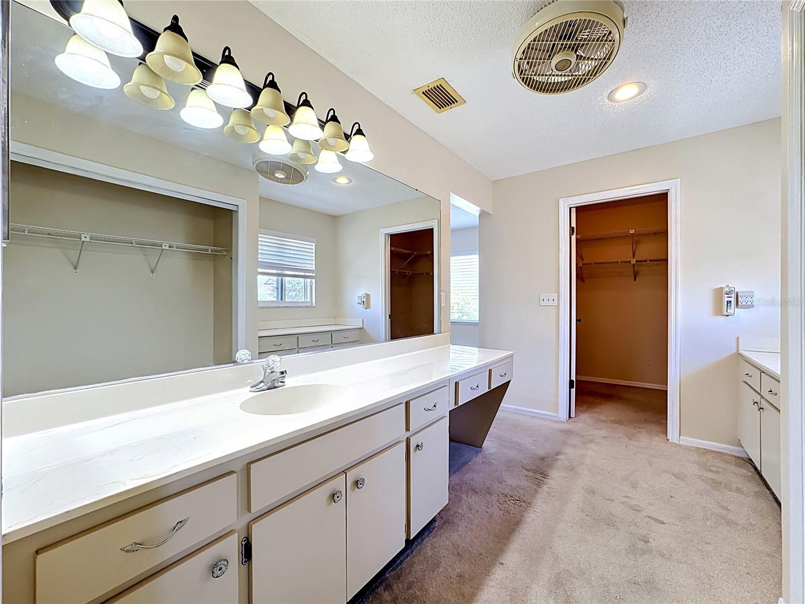 Primary En Suite