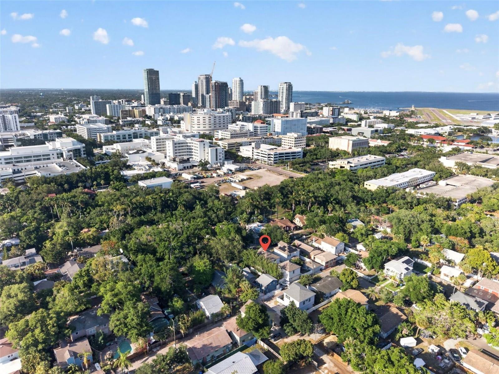 Minutes to downtown