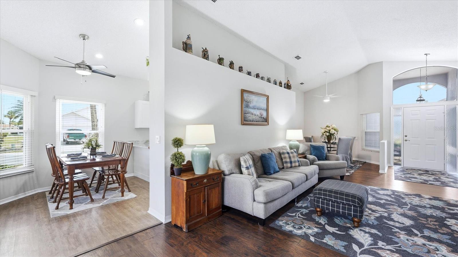 LIVING ROOM AND KITCHEN DINETTE