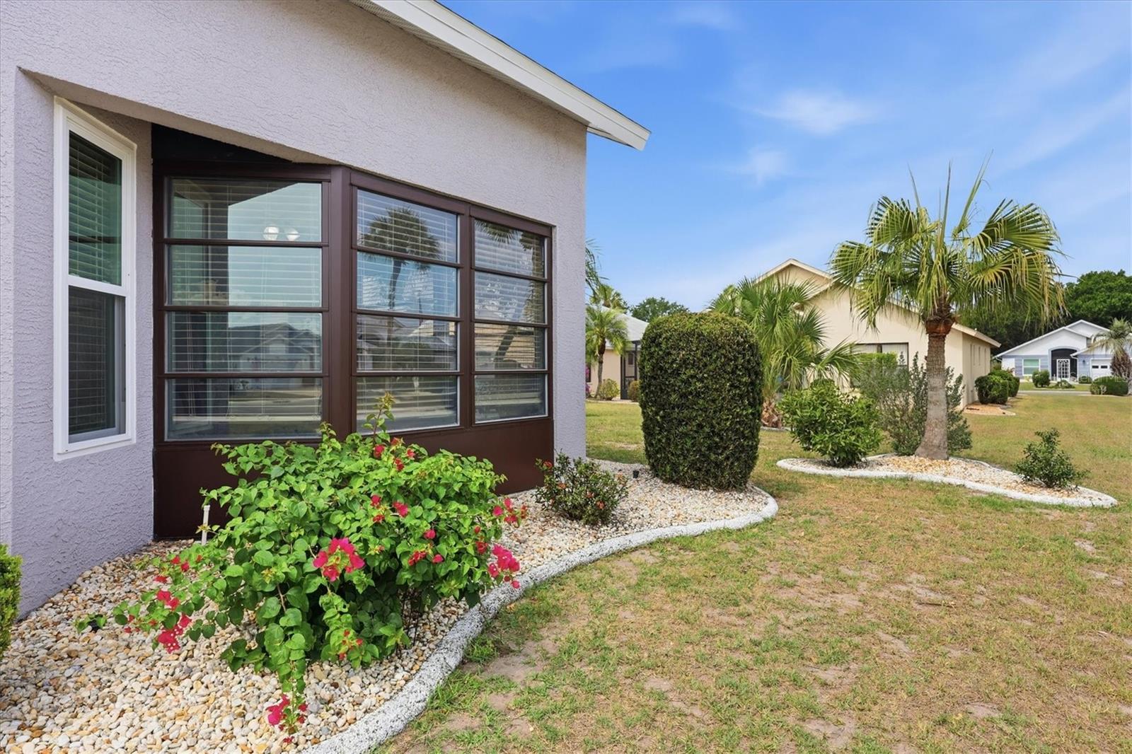 EXTERIOR FLORIDA ROOM