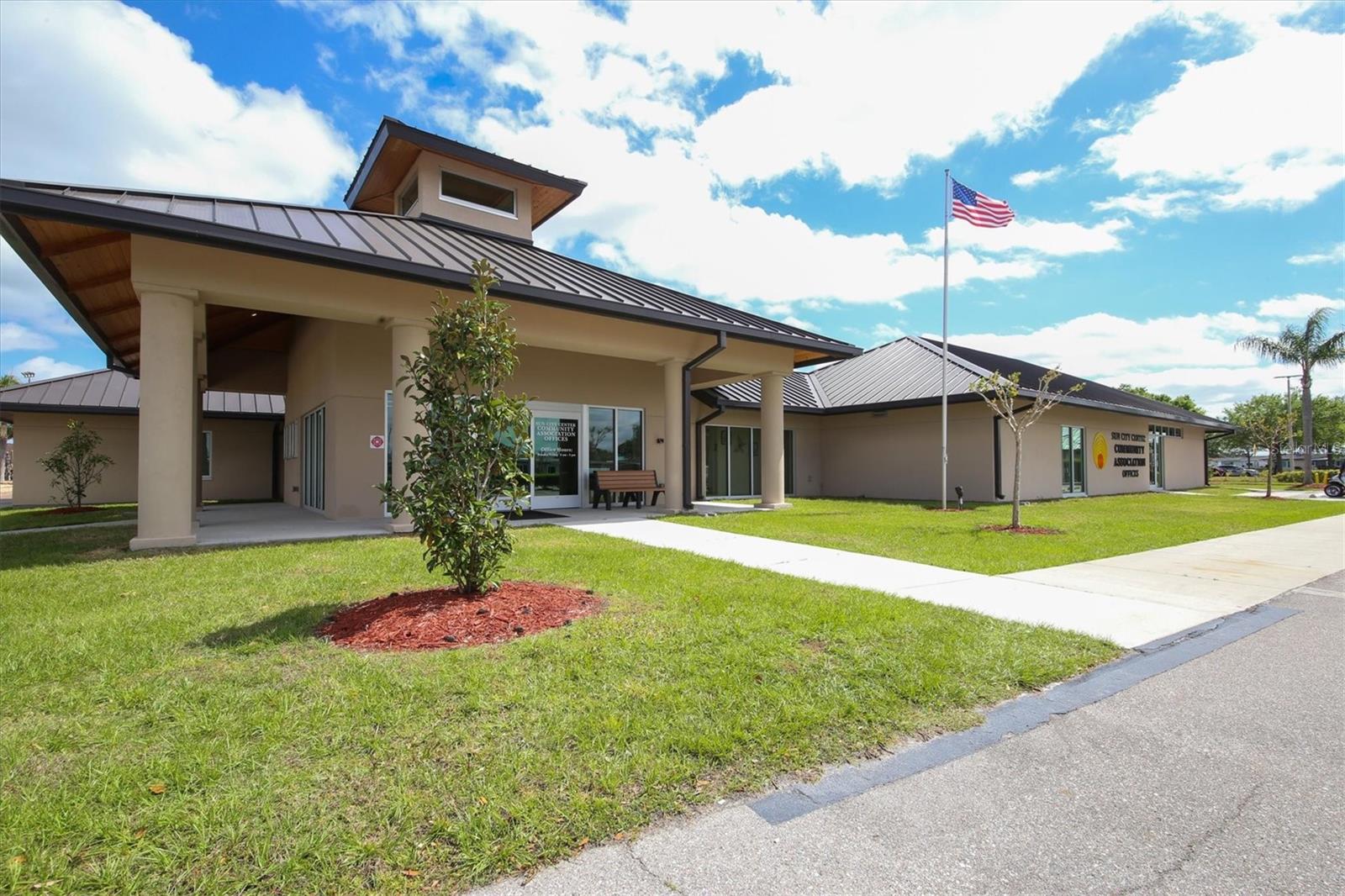 SUN CITY CENTER COMMUNITY