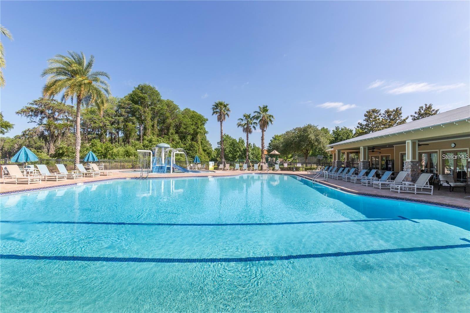 W7885596