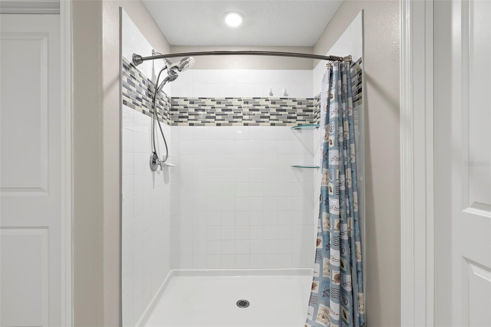 Primary En-Suite