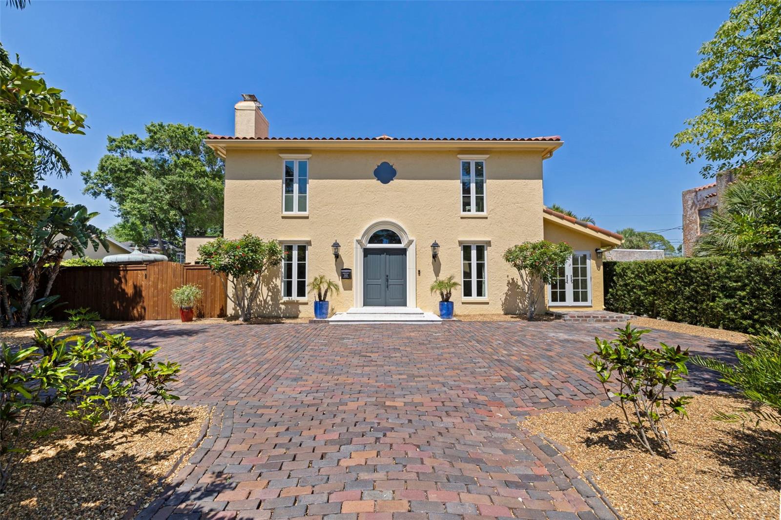 Mediterranean-Eclectic Influence: Unlike the standard "Atomic" MCM homes,Tudeen utilized heavy Pecky Cypress beams and Mediterranean motifs, creatinga timeless "Old Florida" luxury aesthetic.