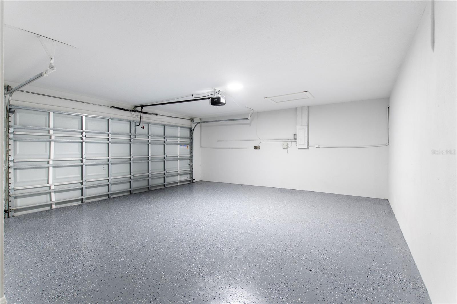 2 Car Garage