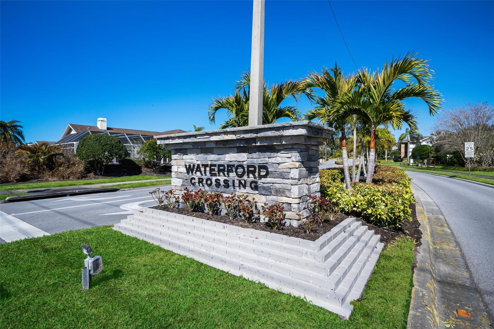 W7885602