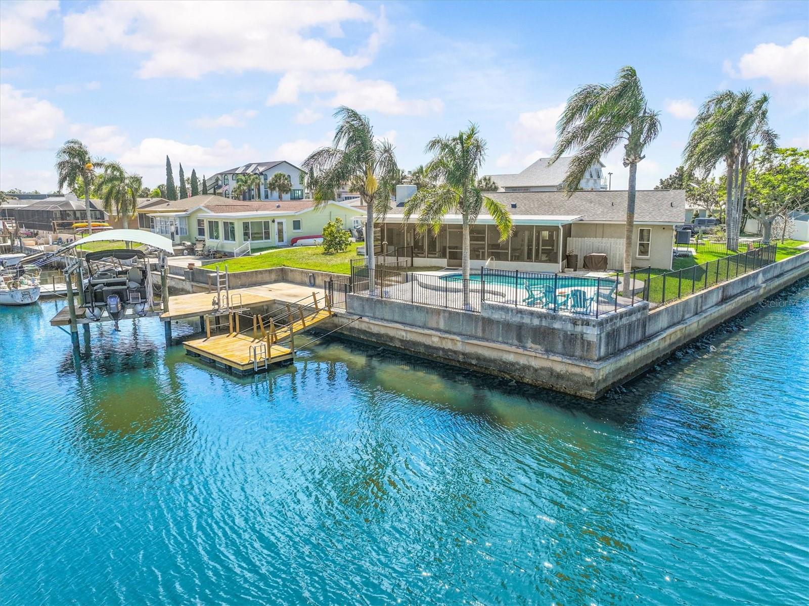 Pool... Updated.. Covered Boatlift..
