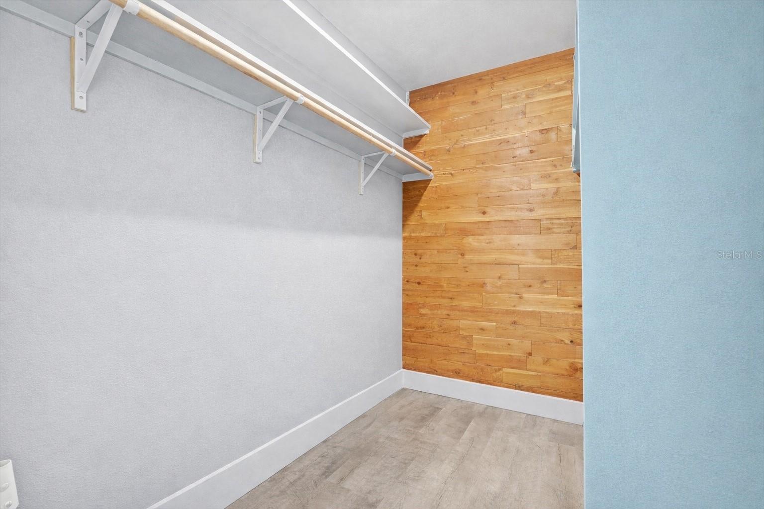 Walk in Closet