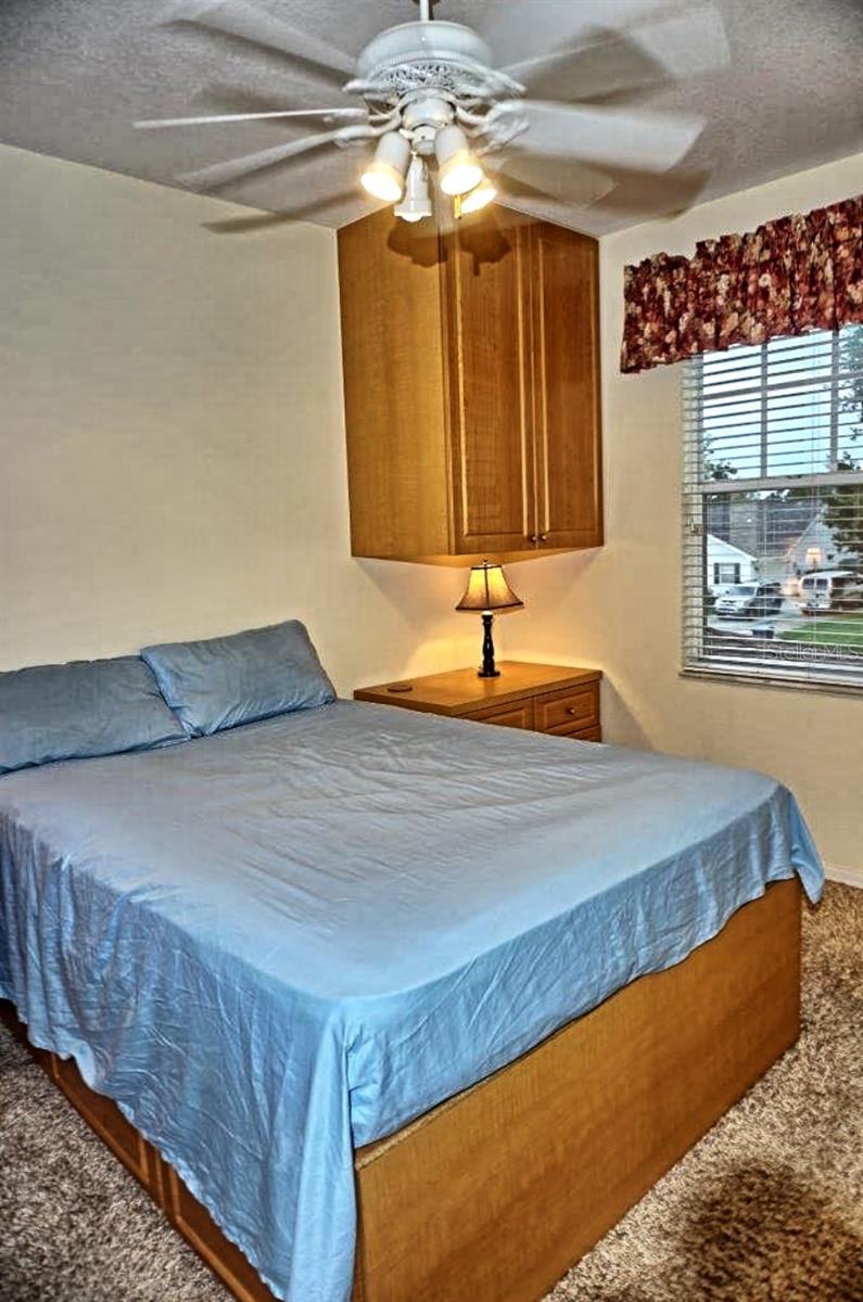 APARTMENT BEDROOM