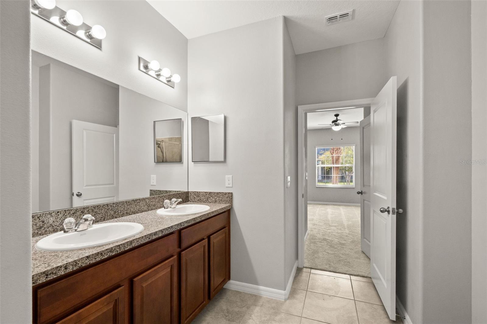 Ensuite Primary Bathroom