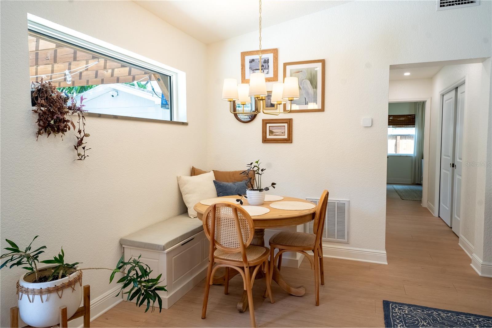Dining nook