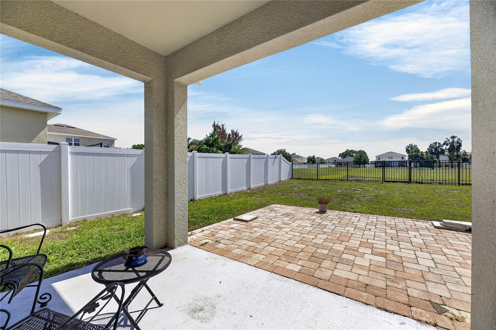 Covered lanai with additional 14x24 paver porch