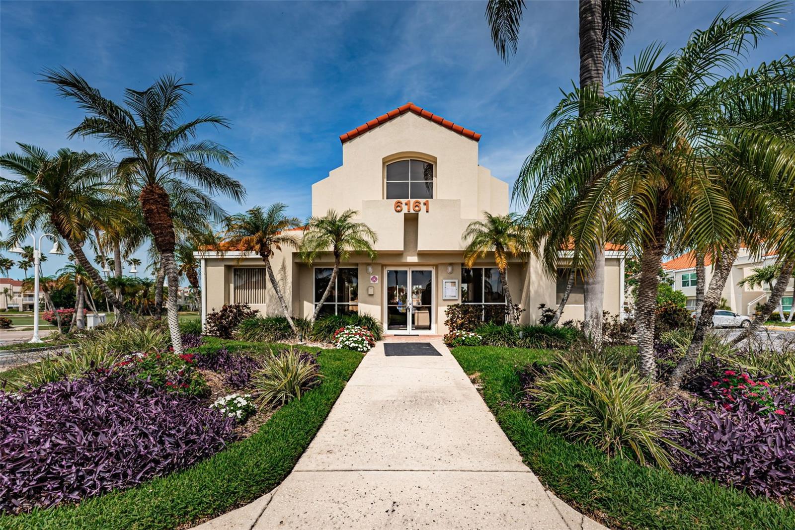 Clubhouse for 6181