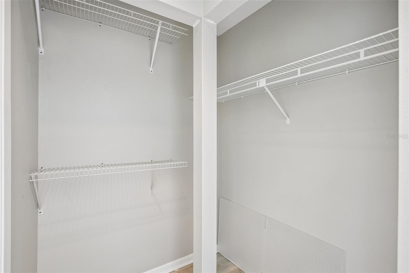 BEDROOM 2 CLOSET