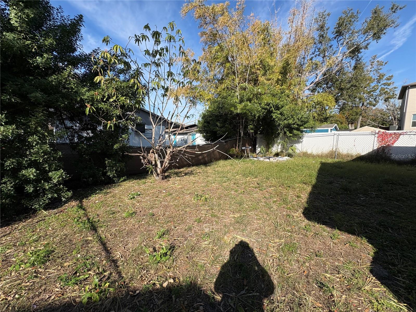 TB8506760